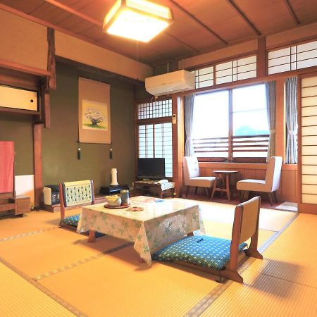 Ougiya Ryokan Tayooka Eksteriør bilde