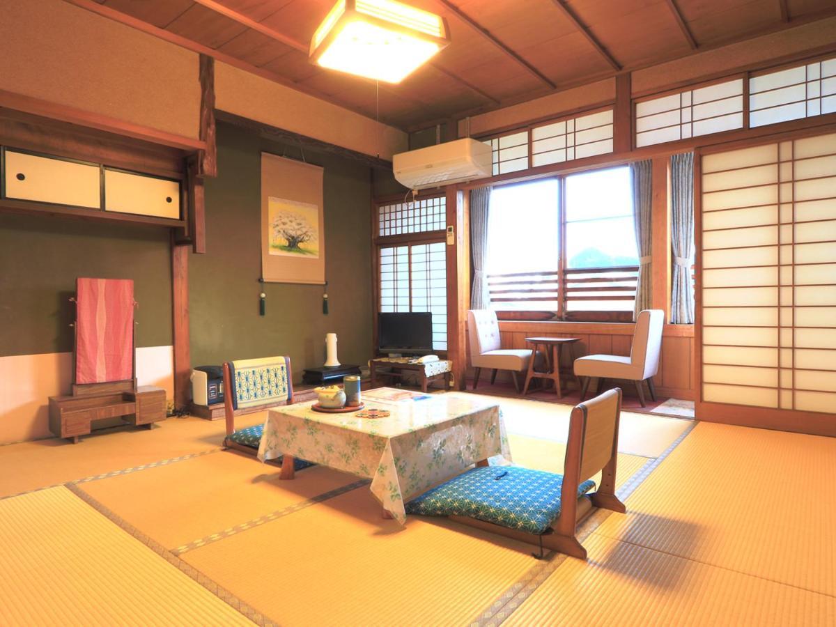 Ougiya Ryokan Tayooka Eksteriør bilde